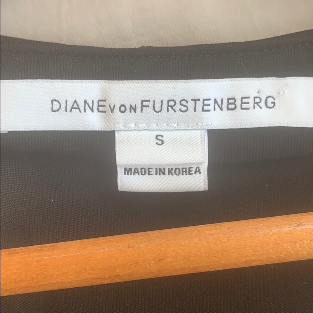 Diane von Furstenberg draped halter top - Picture 3 of 6
